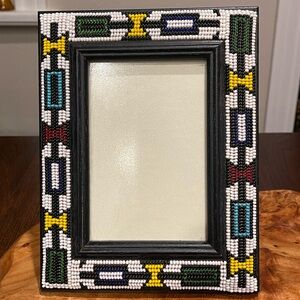 Beautiful Vintage 90’s African Ndebele Hand Beaded Photo Frame. 5x7